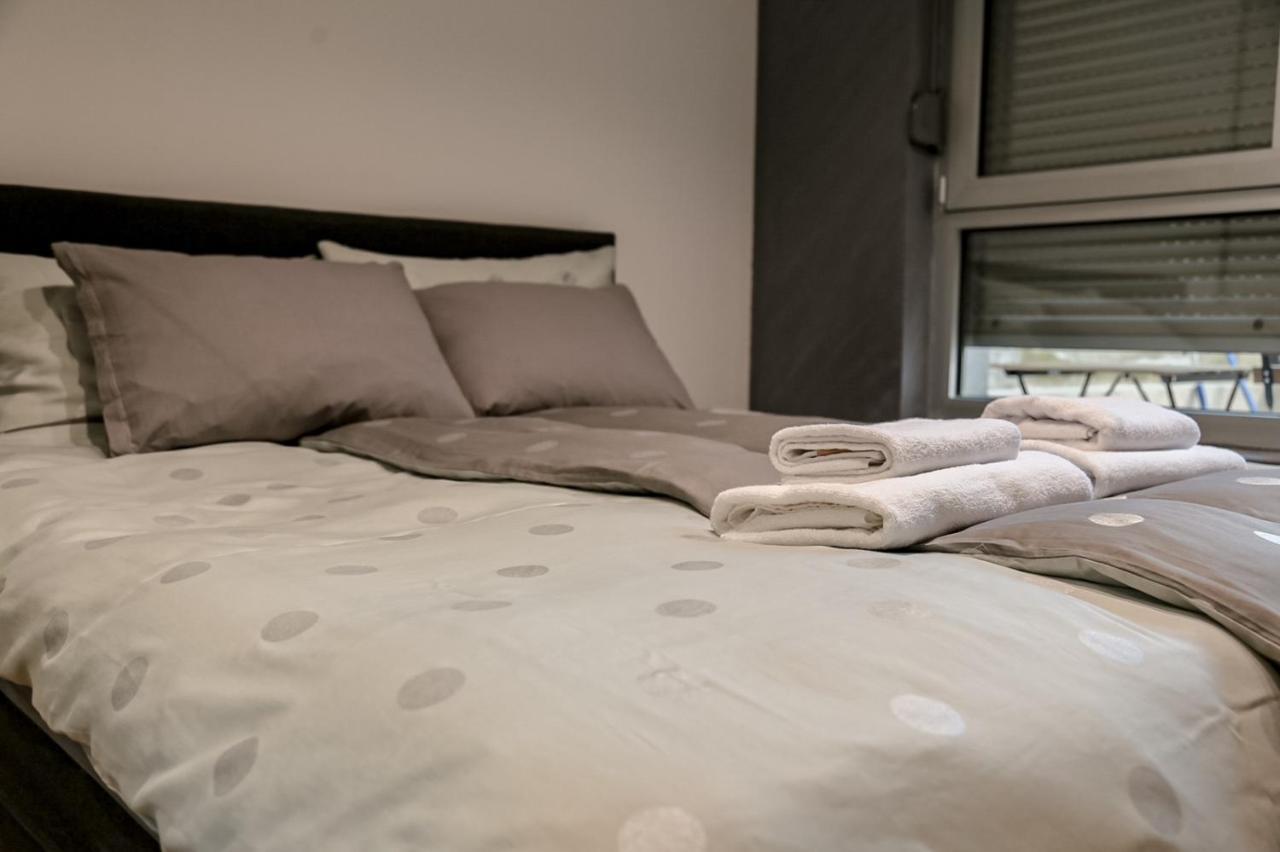 Miha Apartment Belgrado Buitenkant foto