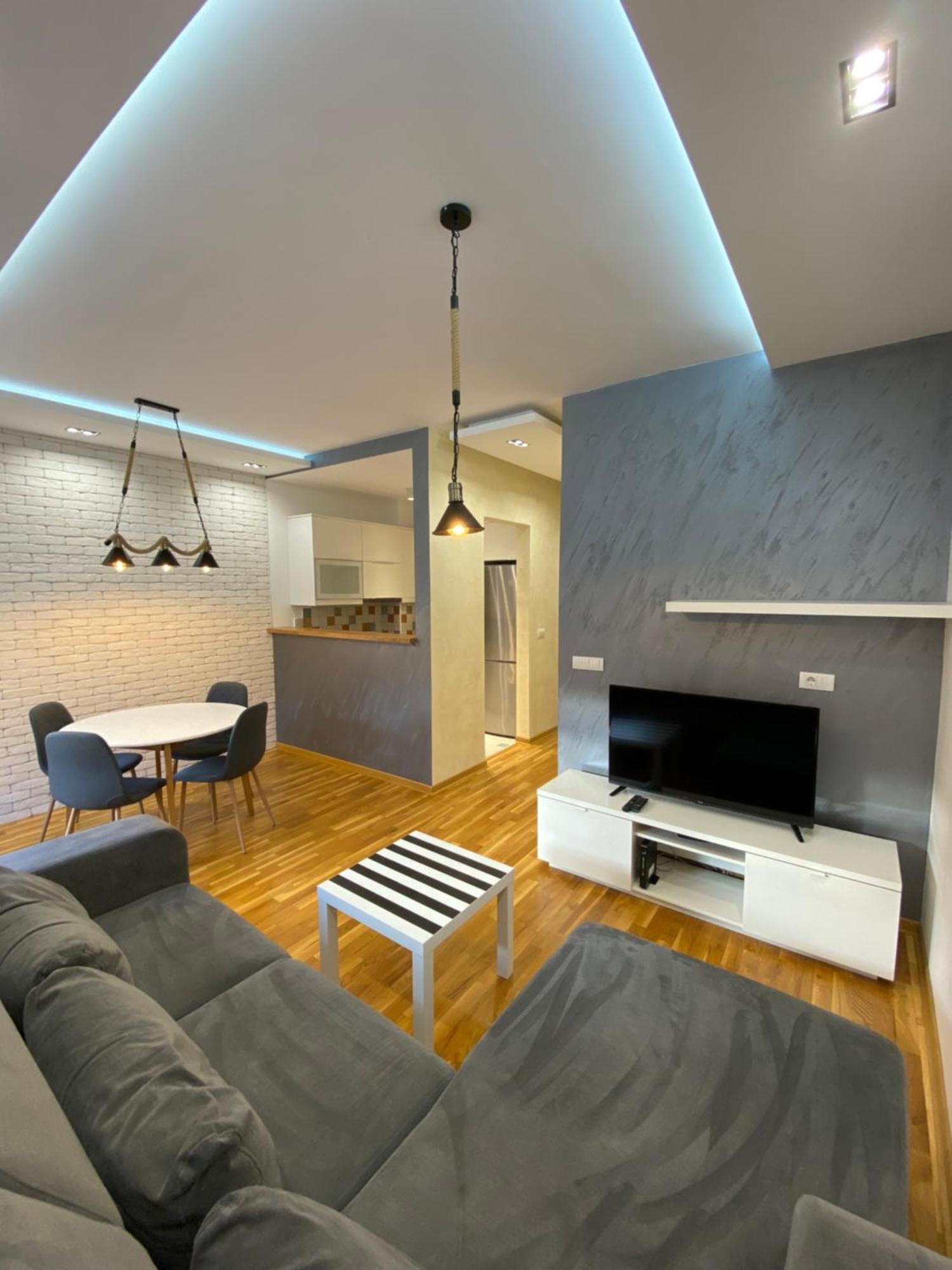 Miha Apartment Belgrado Buitenkant foto